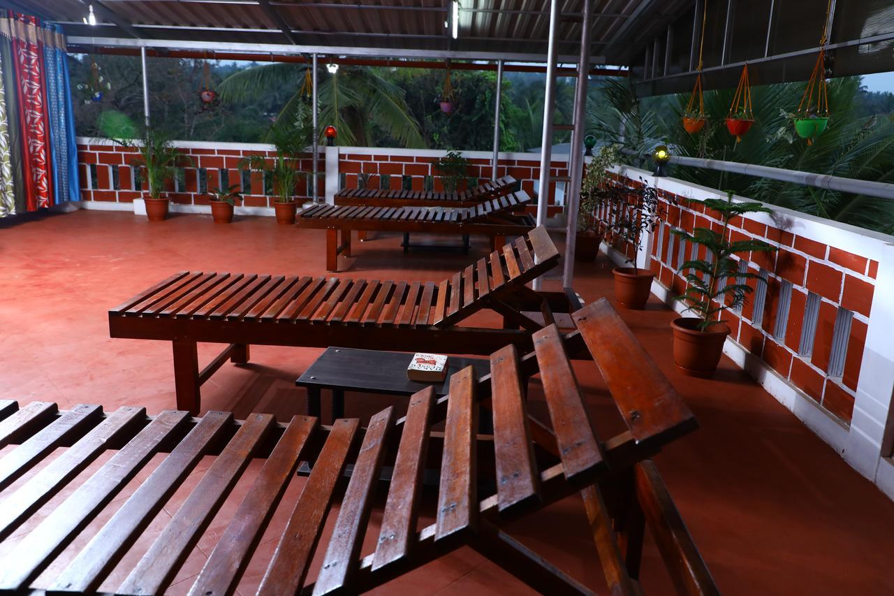 Appartement Cbr Ayurhealth à Kannur Extérieur photo